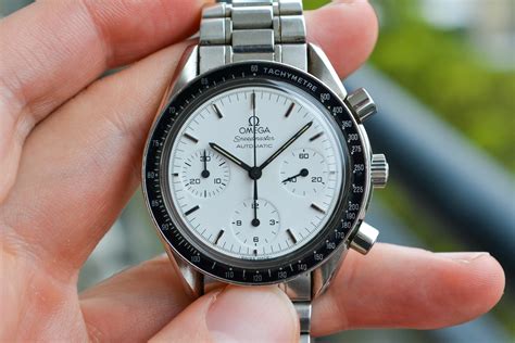 omega white dial Speedmaster